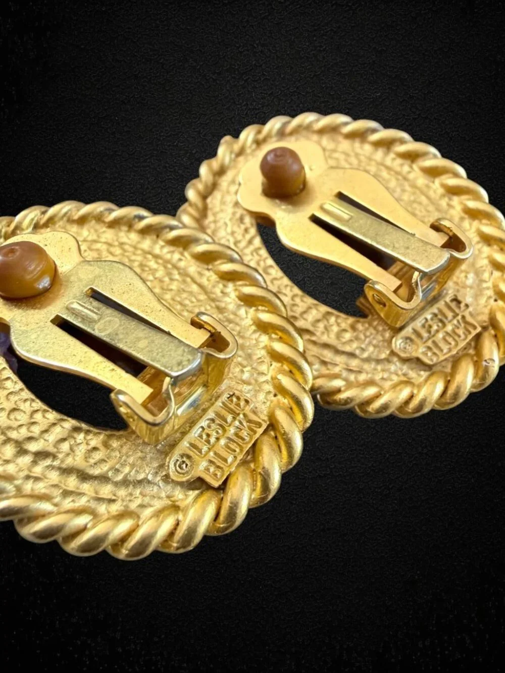 Vintage Leslie Block Amber Cabochon Clip Earrings Gold Rope Border 80s Bold Rich